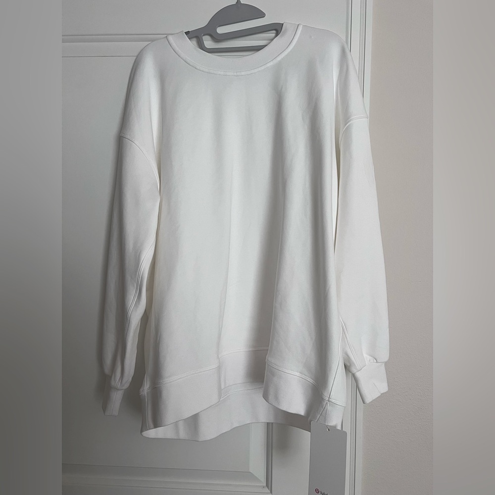 Lululemon Perfectly Oversized Crew NWT